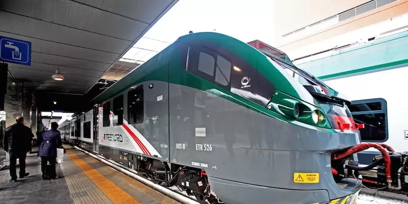 pendolaria 2017 capotreno macchinista senza esperienza Trenord lavoro ferrovie