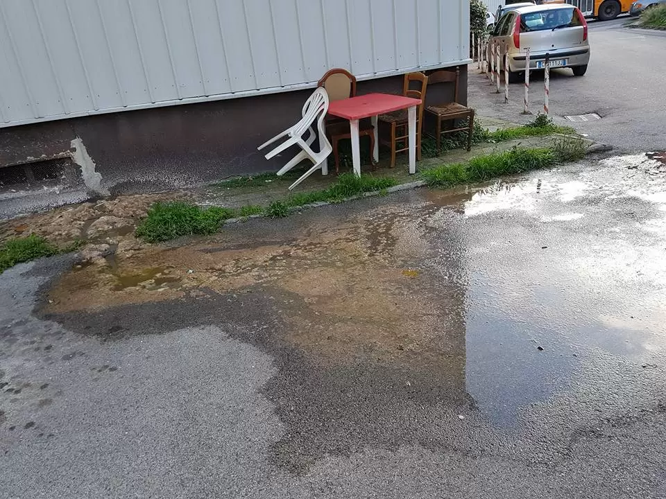 miasmi rigurgiti fognari (3)