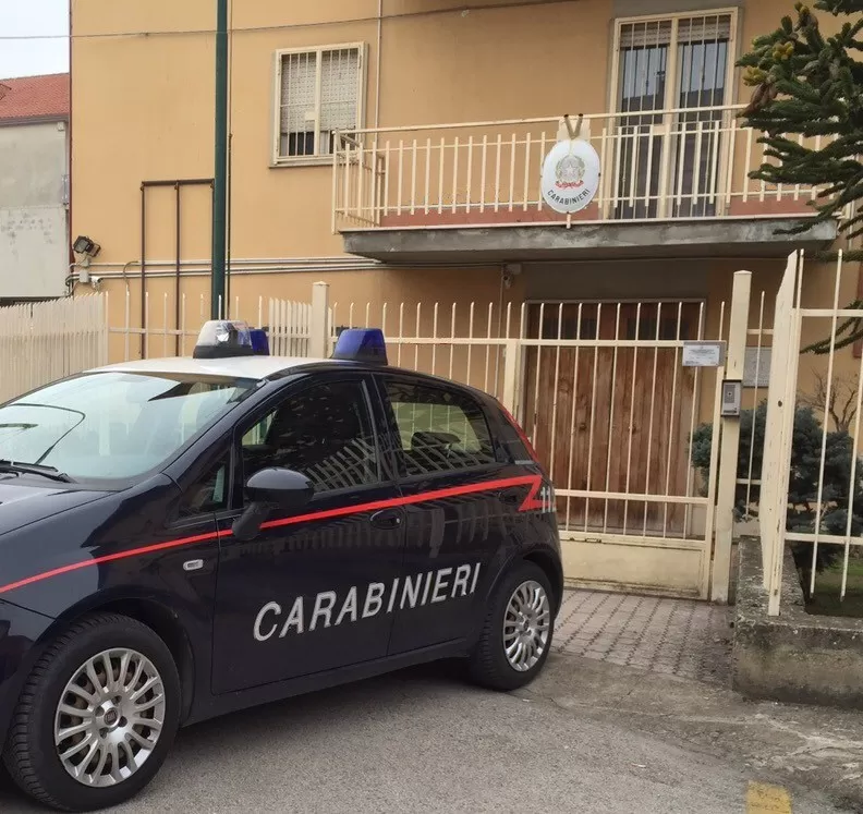 moglie genitori denunciati 20enne droga grottaminarda