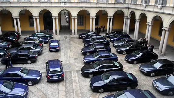 Auto blu-Vincenzo De Luca-Armando Cesaro-Forza Italia-Regione Campania