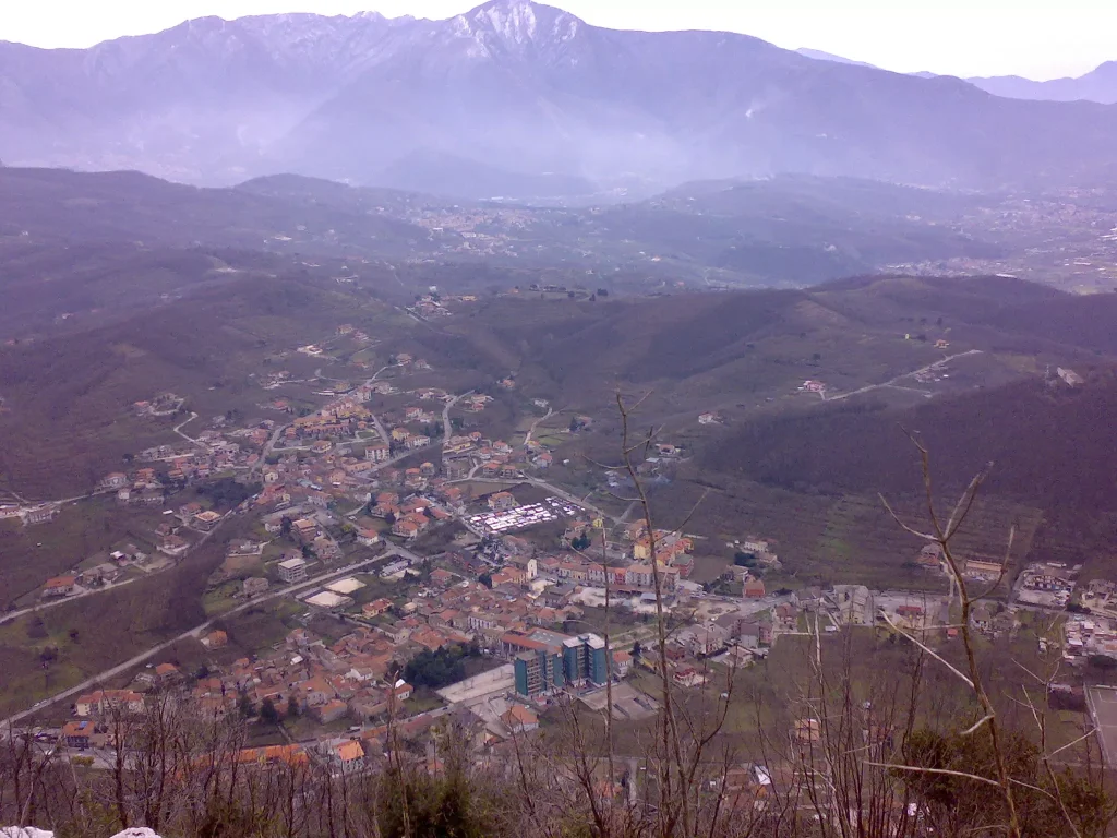 Via Lavinia