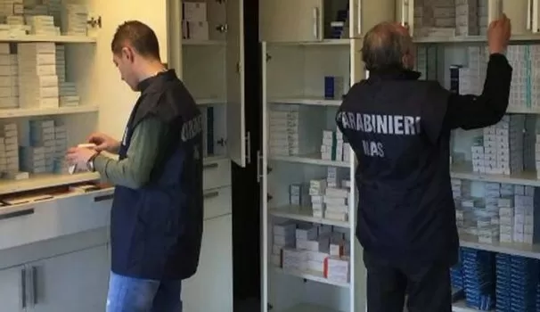 Nas-Farmacia-Ottaviano-Controlli-Segnalazioni