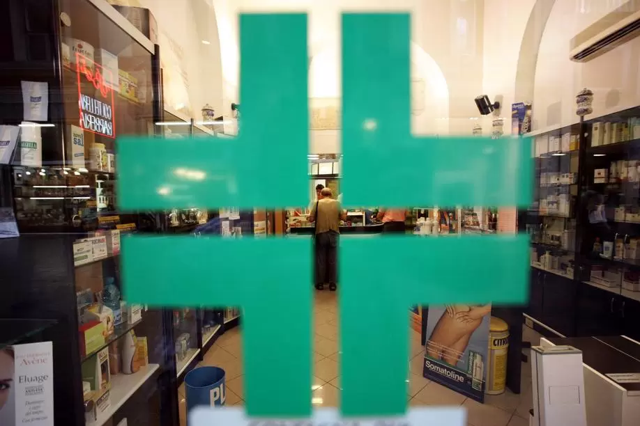 rapina-farmacia-miano