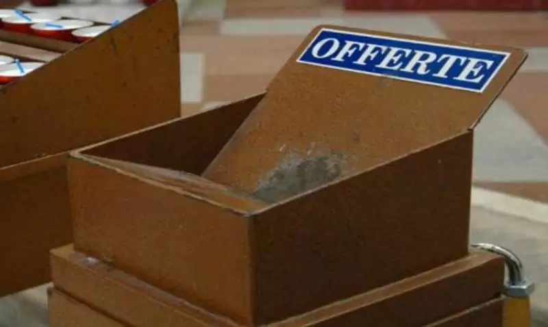 cassetta-offerte-furto-sanza-ladri-statua-padre-pio