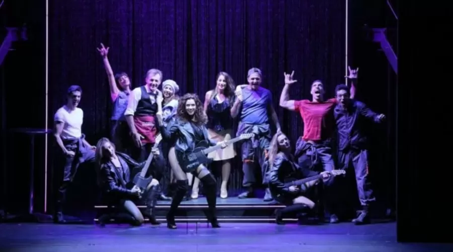 flash-dance-il-musical-min