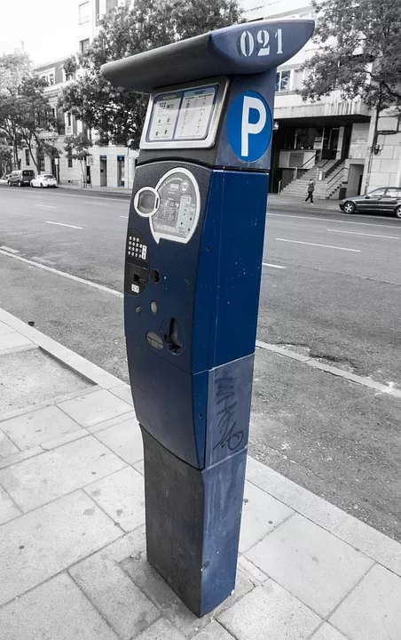 Parcheggiatori abusivi ad Avellino
