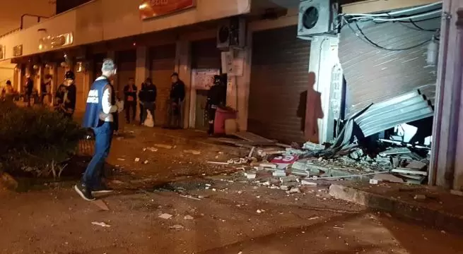 bomba carta negozio