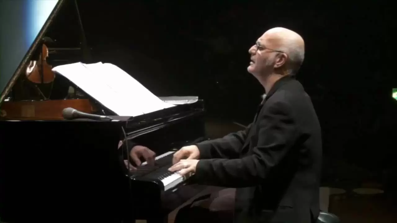 ludovico einaudi