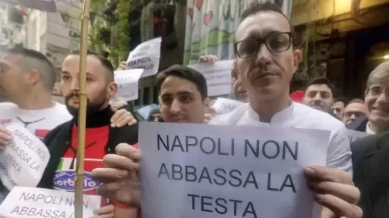 napoli non abbassa la testa