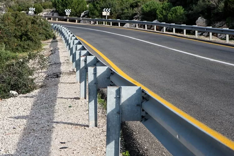 guardrail-e1519372615725