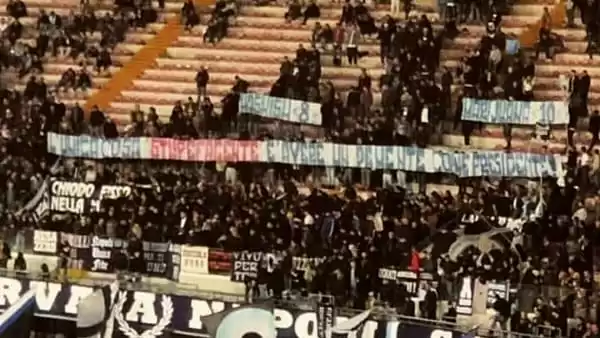 contestazione-de-laurentiis-tifosi
