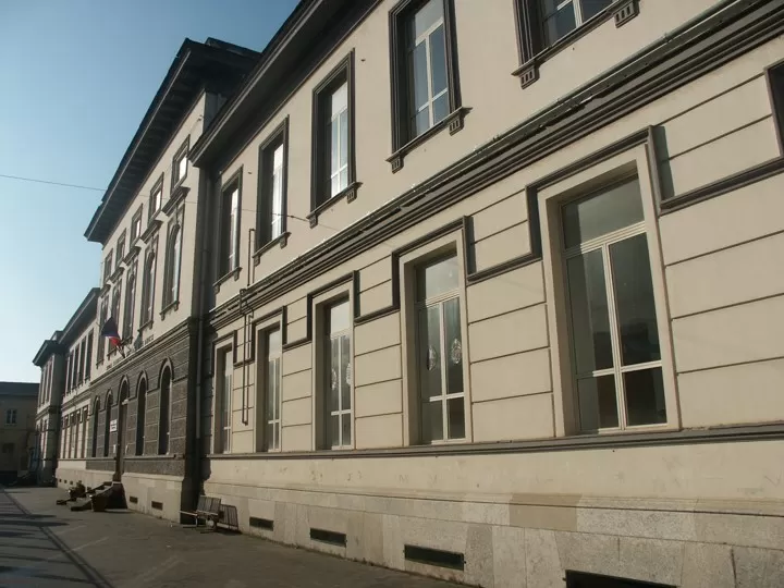 scuola-primaria-de-amicis