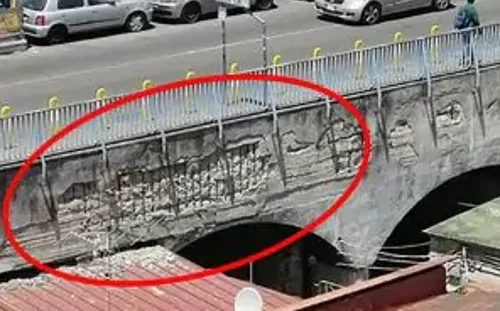 via-Pigna-Vomero-Napoli-rischio-crollo