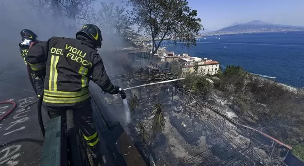 napoli-posillipo-anziano-morto-incendio