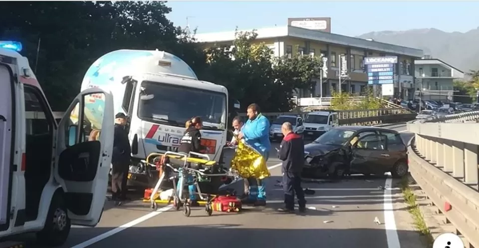 incidente-casello-avellino-est
