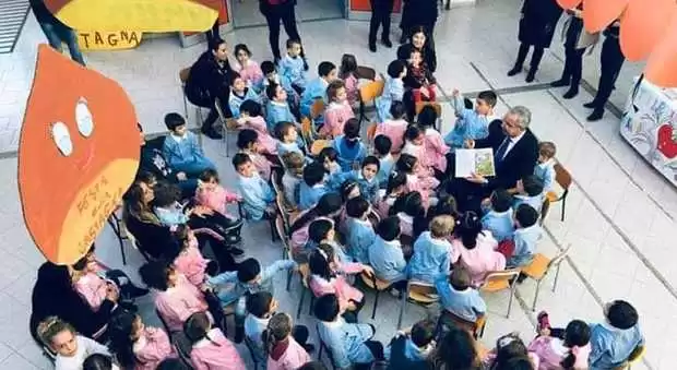 mugnano-bambina-scuola-giancarlo-siani
