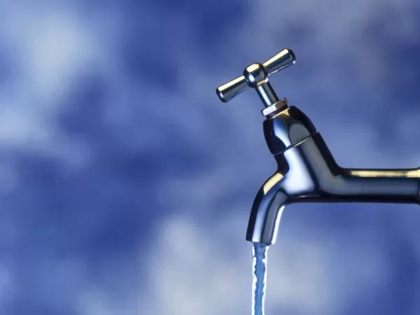 acqua-staccata-agenzia-entrate-caserta