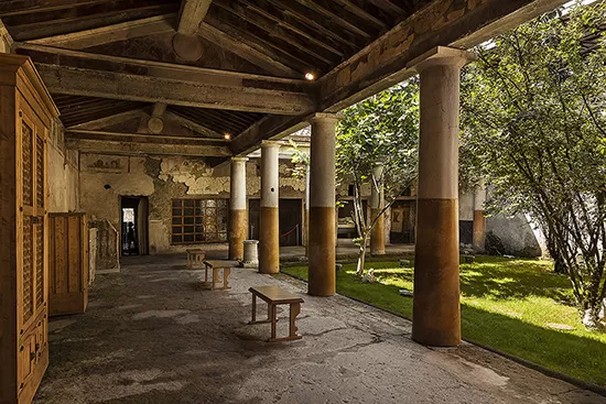 pompei-mostra-arredi-casa-polibio
