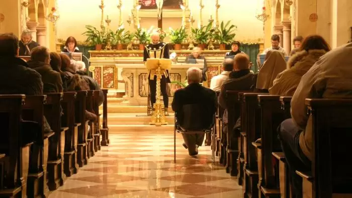 botto-capodanno-chiesa-santa-maria-capua-vetere
