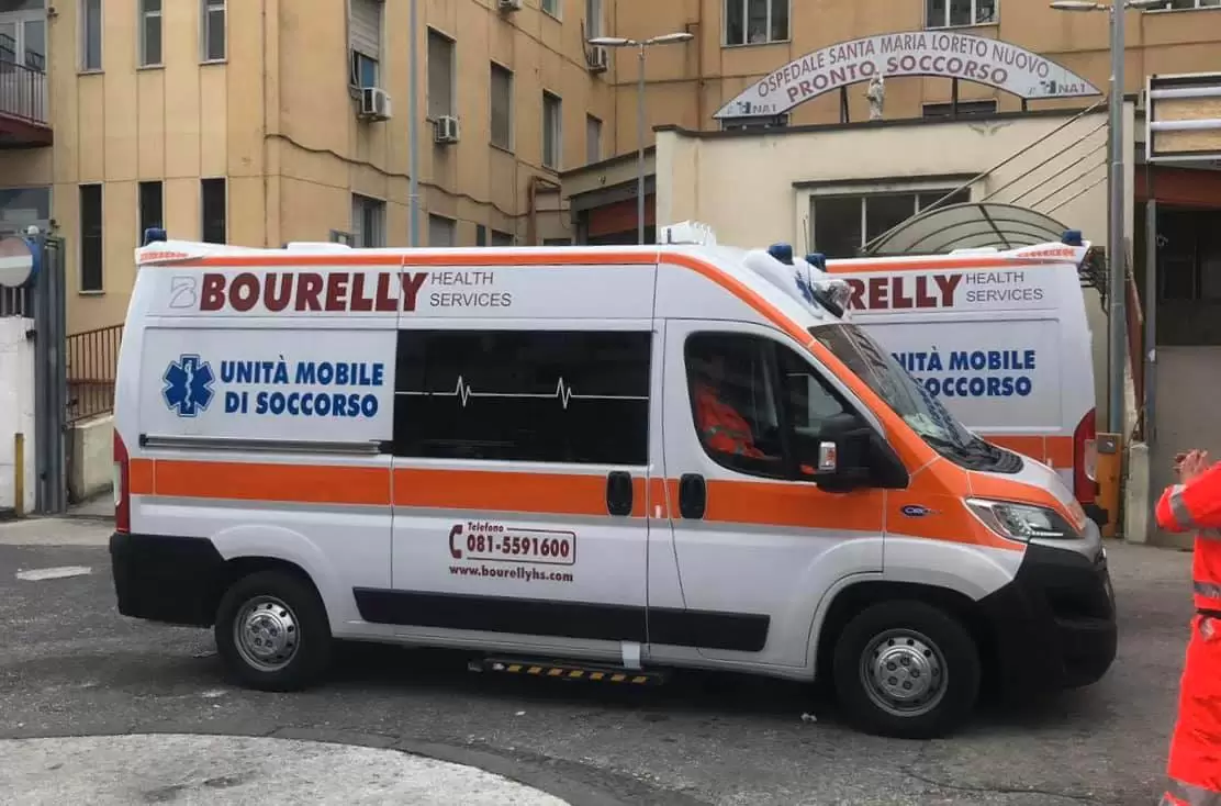aggressione-ambulanza-napoli-21-gennaio