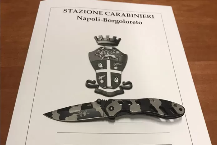 napoli-minorenne-coltello-in-piazza-mercato