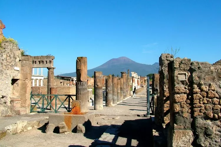 furto-scavi-pompei-29-marzo