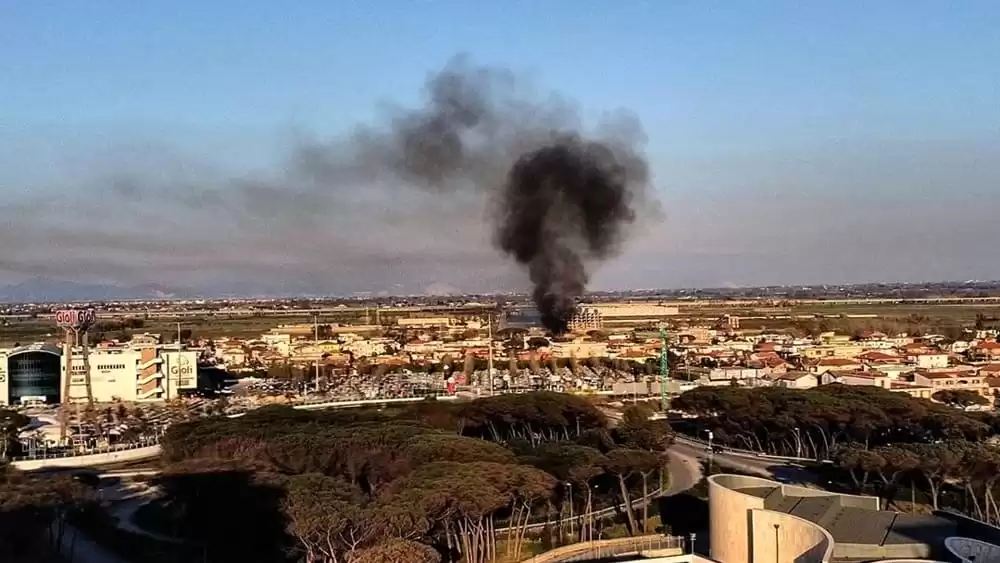 incendio-castel-volturno-16-marzo