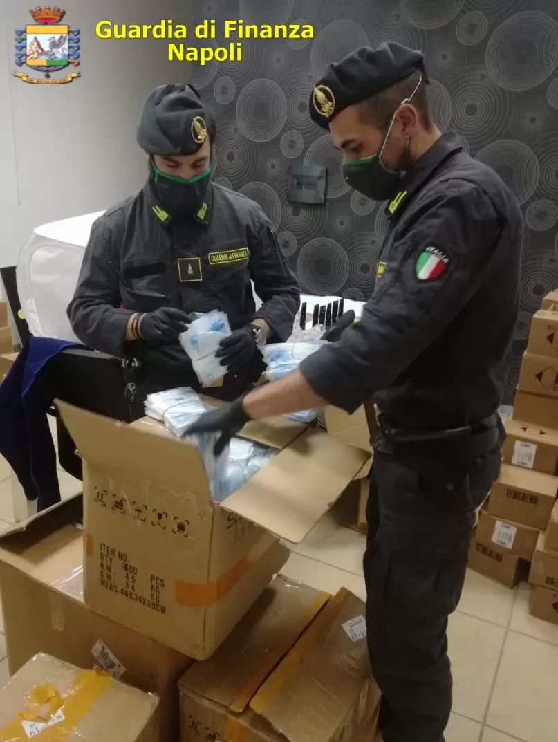 sequestro-mascherine-gel-igienizzante-napoli-poggiomarino-gragnano