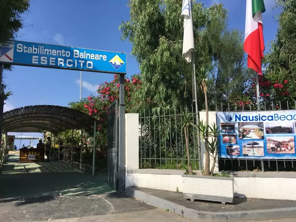 lidi-militari-aperti-tutti-bacoli-estate-2020