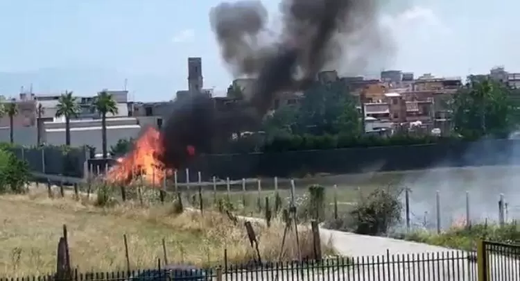 incendio-caivano-via-diaz-9-luglio