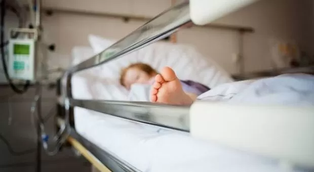 bimbo-morto-folgorato