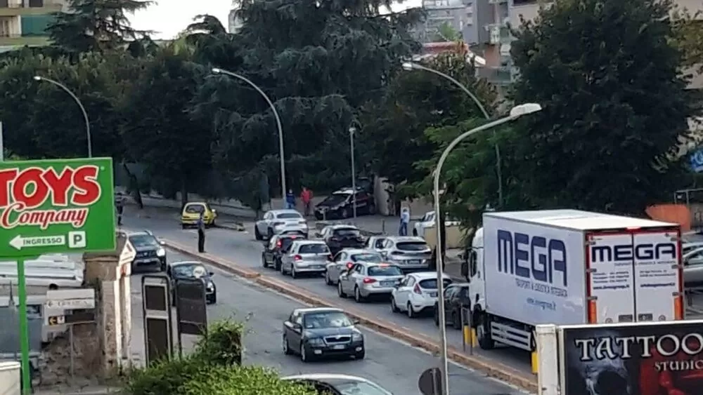 incidente-santa-maria-capua-vetere-perde-controllo