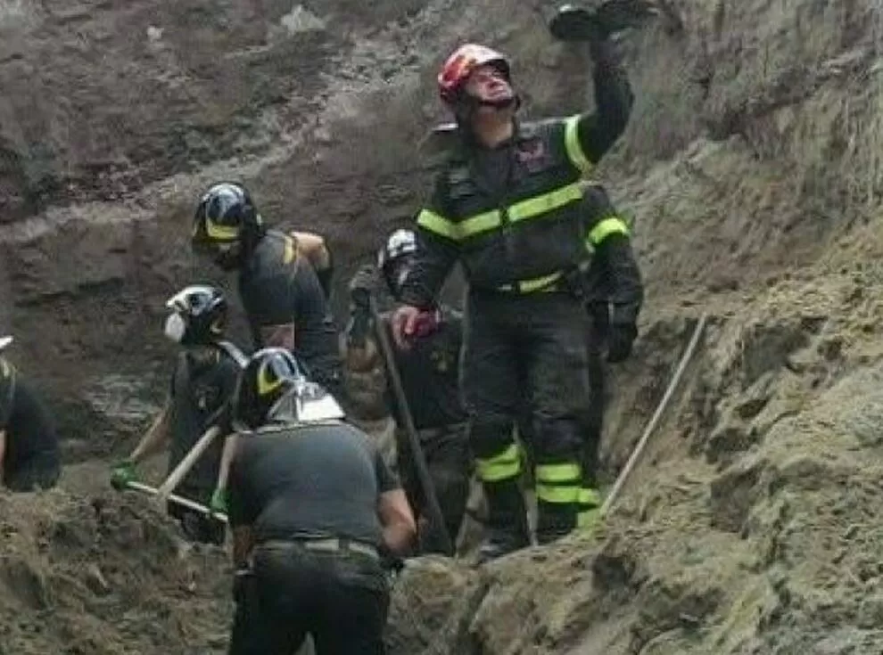 tragedia-napoli-crolla-palazzina-clochard-dispersi