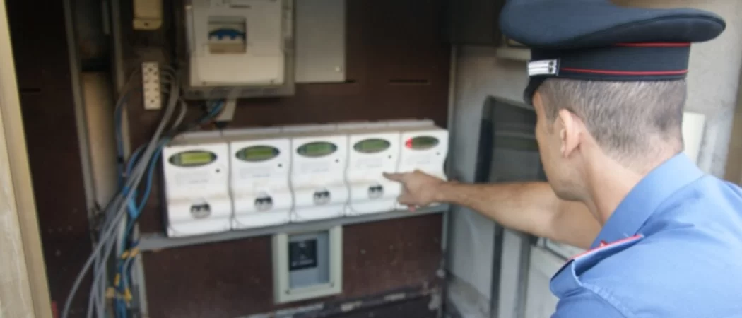 domicella-furto-energia-elettrica-denunciato-40enne
