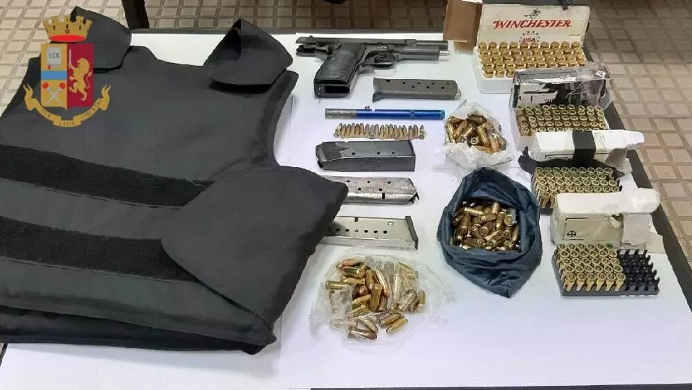 napoli-arsenale-casa-51enne-arrestato