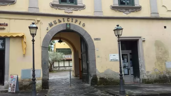 covid-somma-vesuviana-domani-riapriranno-uffici-comunali