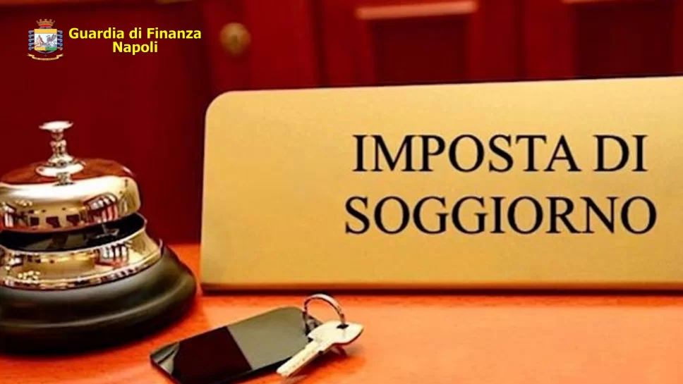 forio-dischia-sequestro-alberghi-peculato