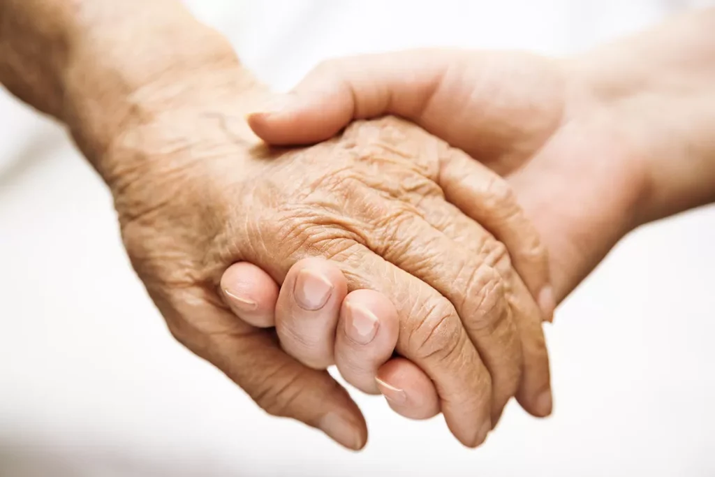 covid somma vesuviana medico persona anziana