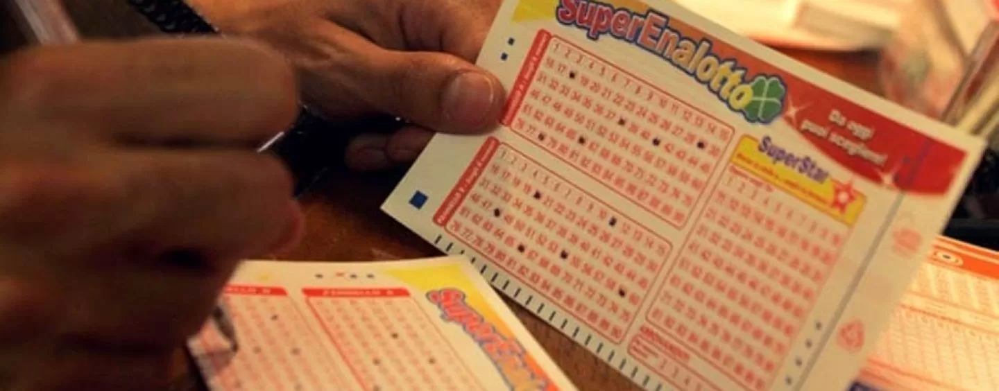 napoli-vincita-superenalotto