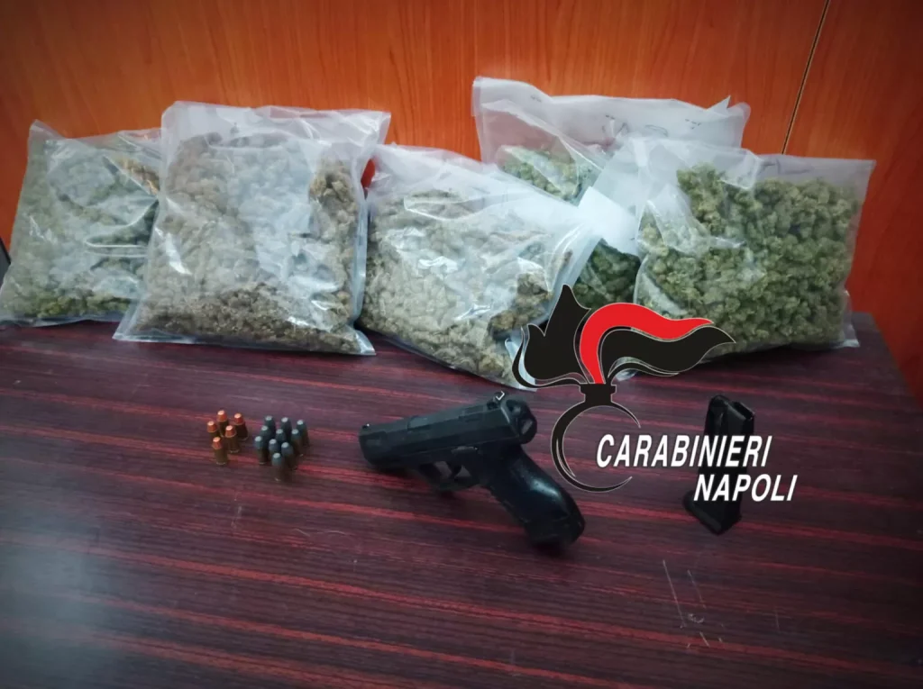 napoli-droga-pistola-arrestato-chiaiano