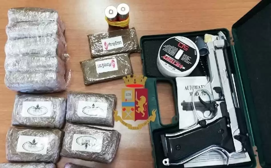 pozzuoli-droga-arresto-16-gennaio