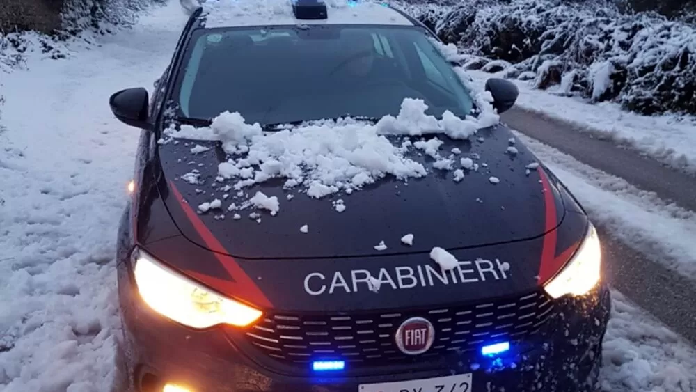 famiglie-bloccate-neve-mafariello-intervengono-carabinieri-protezione-civile