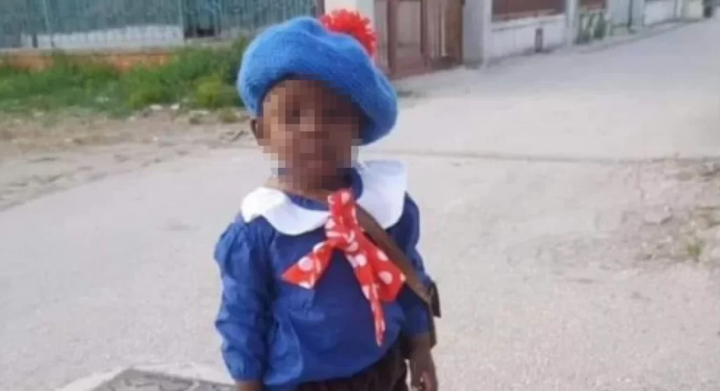 bimbo-ucciso-botte-castel-volturno-omicidio-volontario-patrigno
