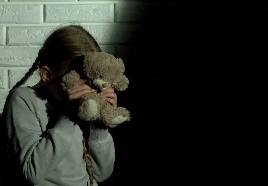 lusciano-arrestato-anziano-pedofilo-bambina-7-anni