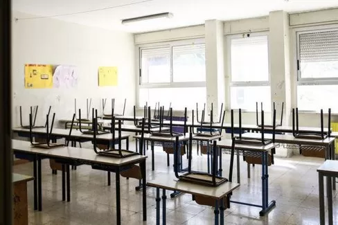 covid-paupisi-positivo-sindaco-chiude-scuola-26-febbraio