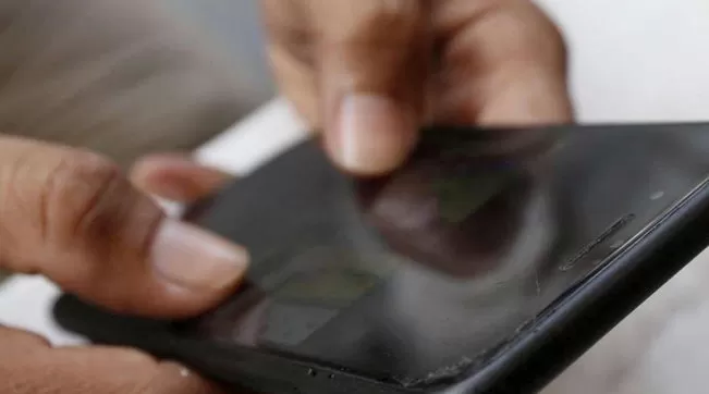 ercolano-rubano-smartphone-squillano-davanti-carabinieri-arrestati