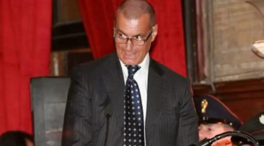 covid-napoli-luigi-frunzio-morto-62-anni-capo-dda-procura