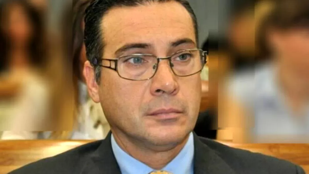arrestato-spionaggio-walter-biot-carcere-campania-santa-maria