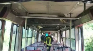 circumvesuviana-incendio-treno-boscoreale-pompei-14-maggio