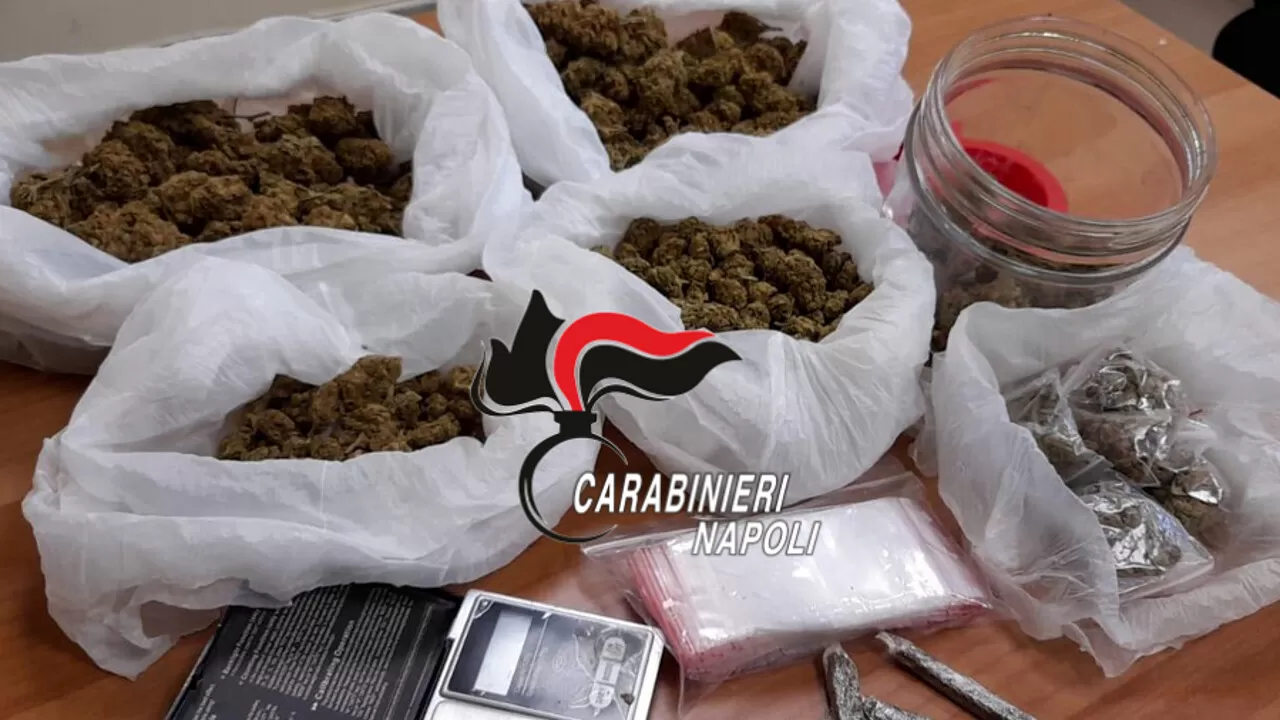 droga-scampia-controlli-perquisizioni